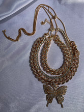 Load image into Gallery viewer, Butterfly Pendant Necklace Set | Thee Finesse Queen